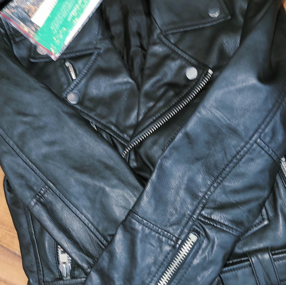 Cropped Joan Deadwood Recycled Black Leather Jacket